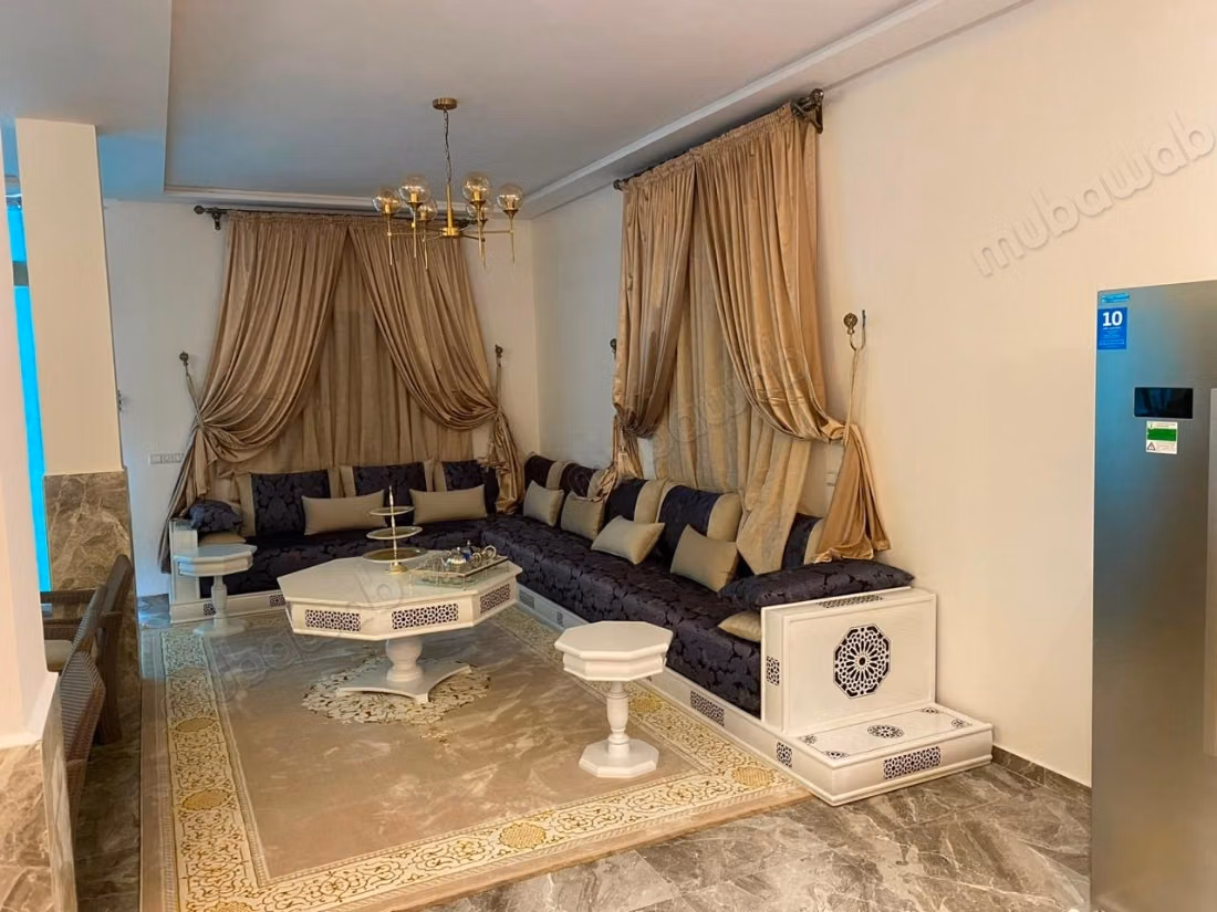 منزل ممتاز للبيع طريق فاس ب. 4 غرف ممتازة. مفروشة