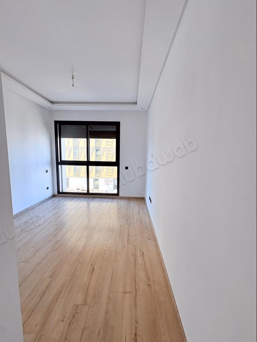 2 habitaciones en piso alto vacío CFC OCCITANIA