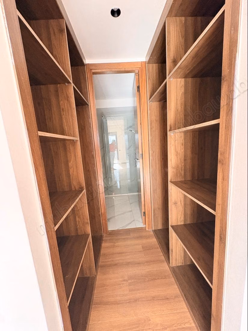 AMAZING 3 rooms In CFC