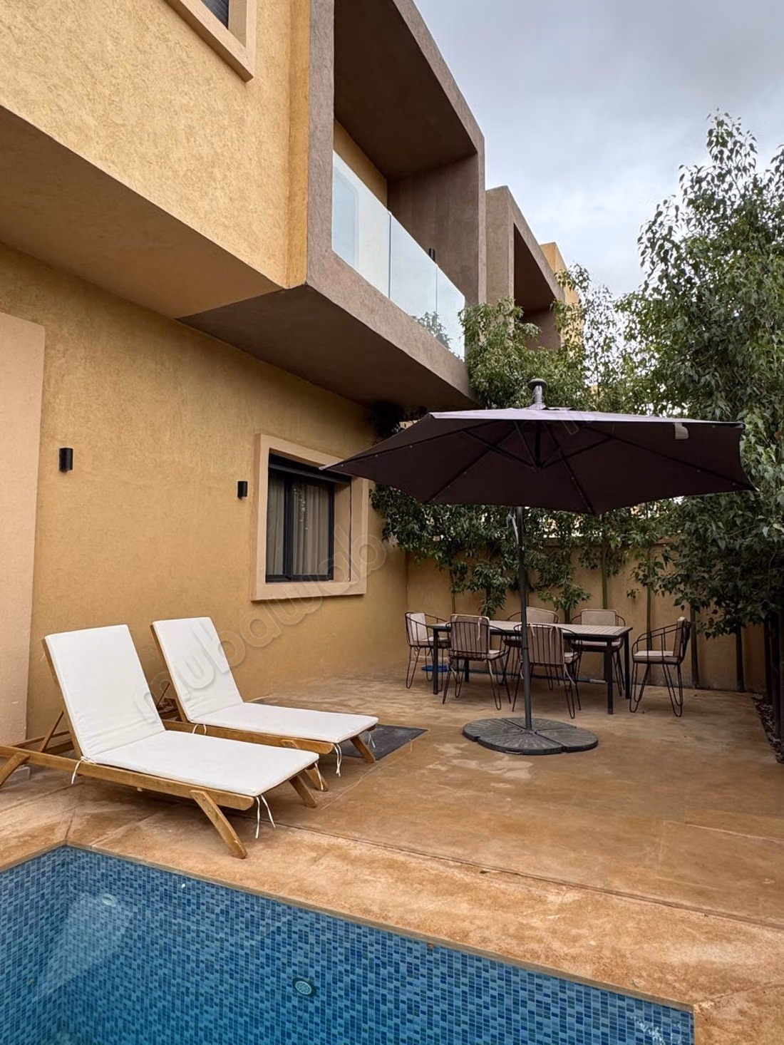 A lungo termine, bellissima villa arredata con 3 suite e piscina vicino al Notia Golf