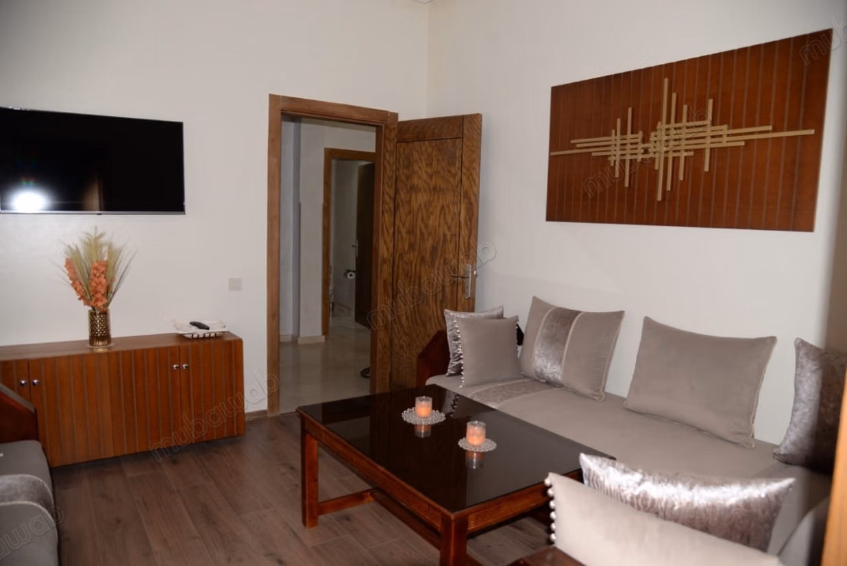 Luxury villa for rent on Route Amizmiz. Total area 400 m². Well furnished