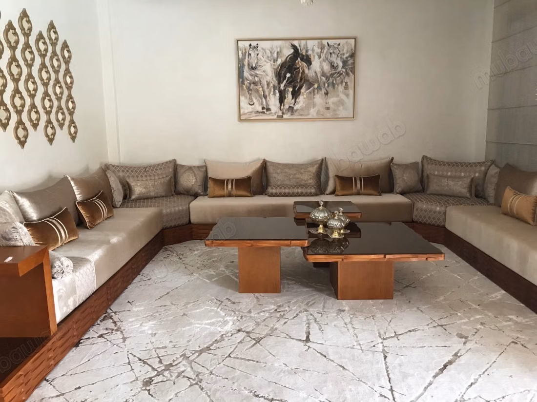 Luxury villa for rent on Route Amizmiz. Total area 400 m². Well furnished