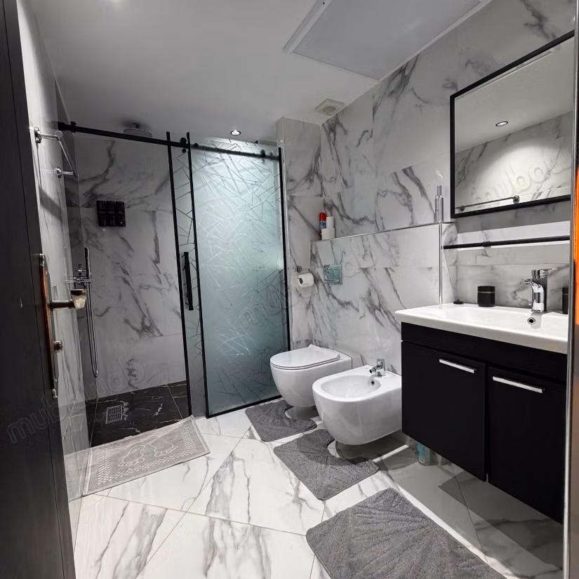 Alquiler de un apartamento en Tanja Balia. Superficie 69 m². Bien amueblado