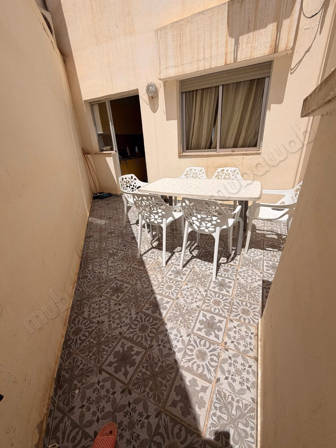 Zeer mooi appartement te huur in Dar Bouazza. 2 aangename slaapkamers. Goed gemeubileerd