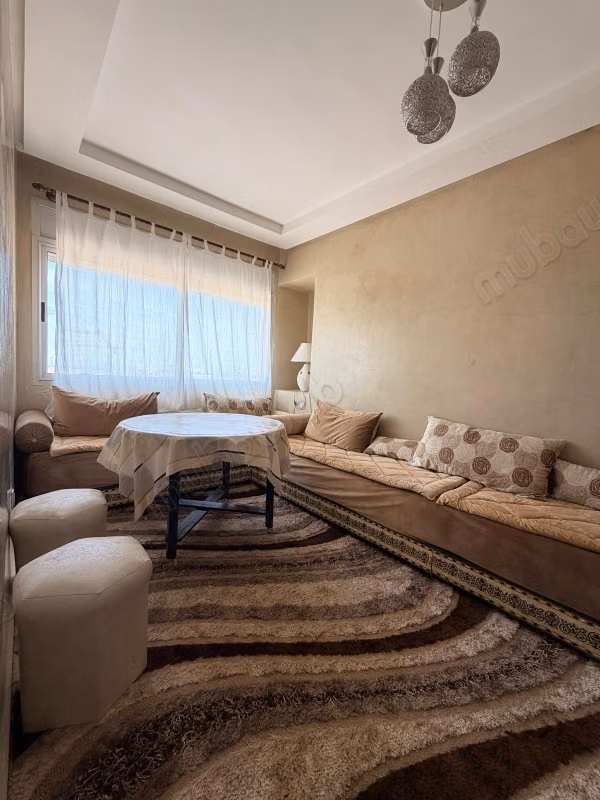 Zeer mooi appartement te huur in Dar Bouazza. 2 aangename slaapkamers. Goed ingericht