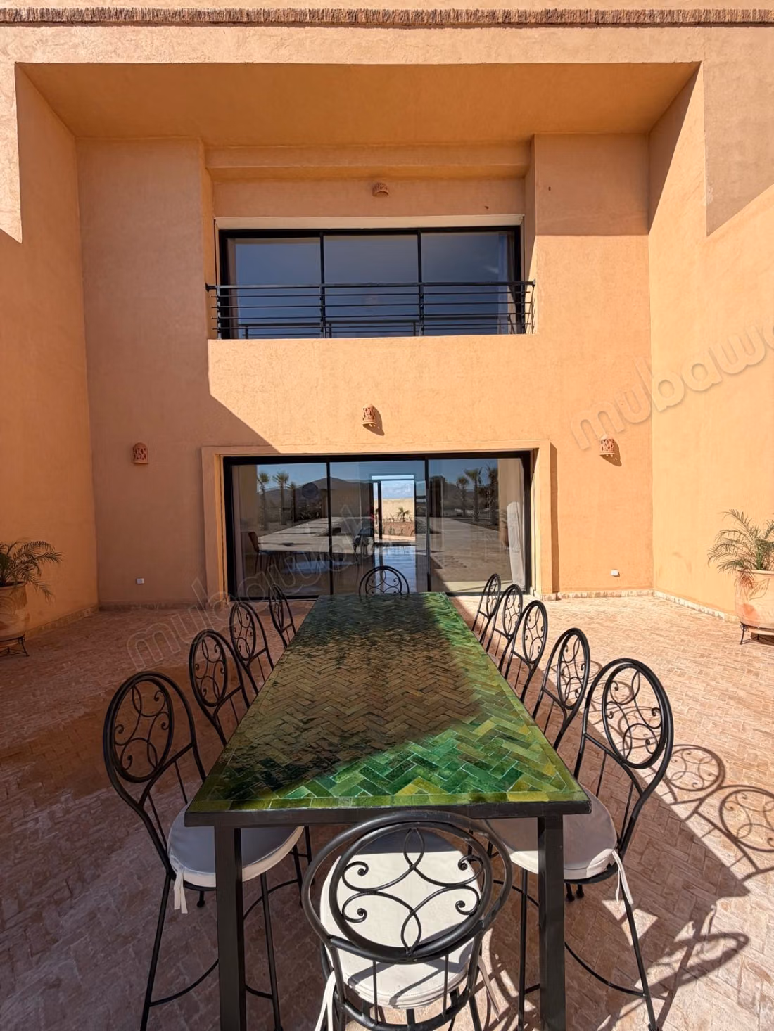 Stunning villa for sale on Casablanca Road. 4 bedrooms. Furnished