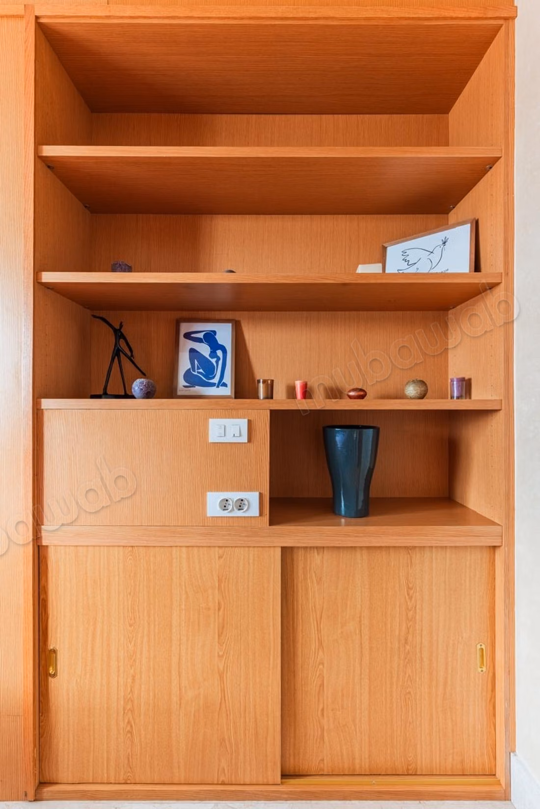 Muy bonito apartamento en alquiler en Racine. Superficie total 80 m². Bien amueblado