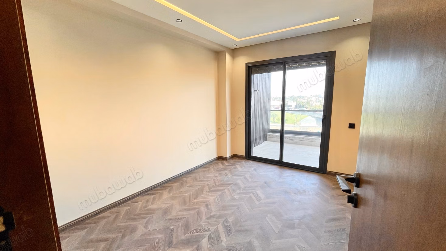Apartamento de 3 habitaciones 122m2 en Oasis