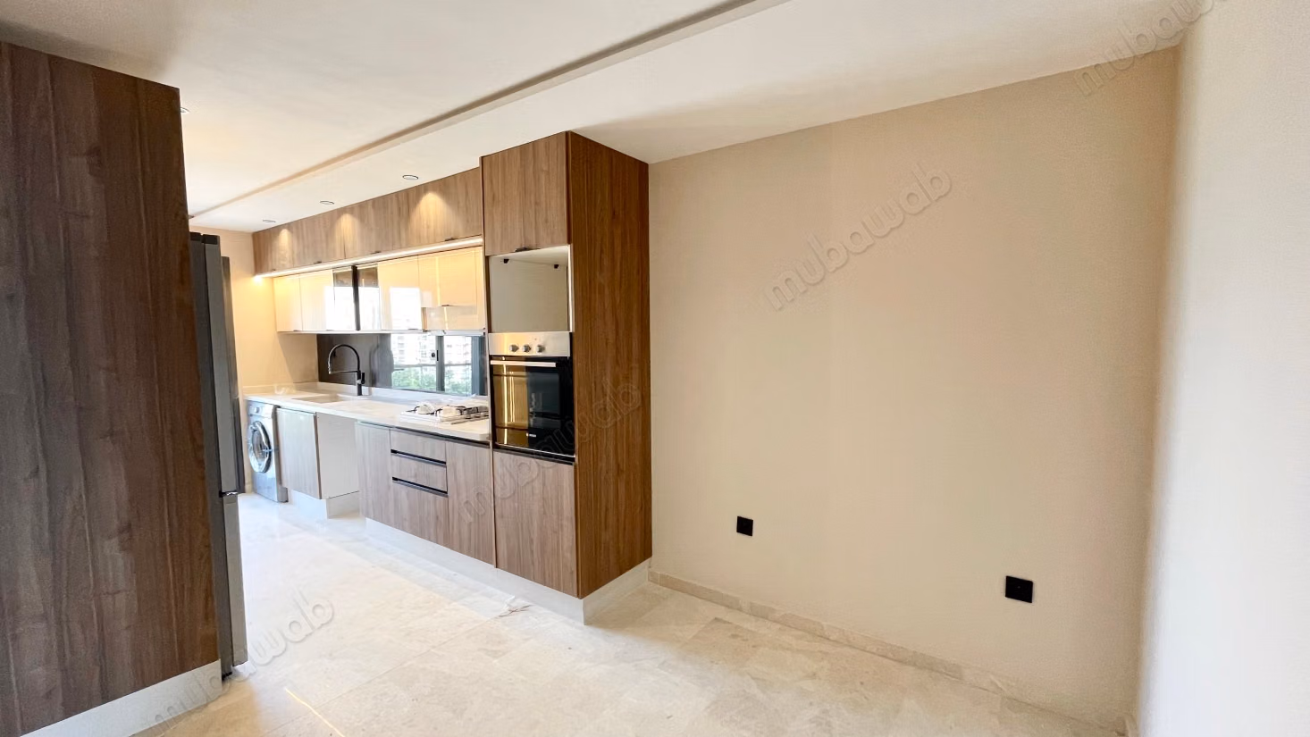 Apartamento de 3 habitaciones 122m2 en Oasis