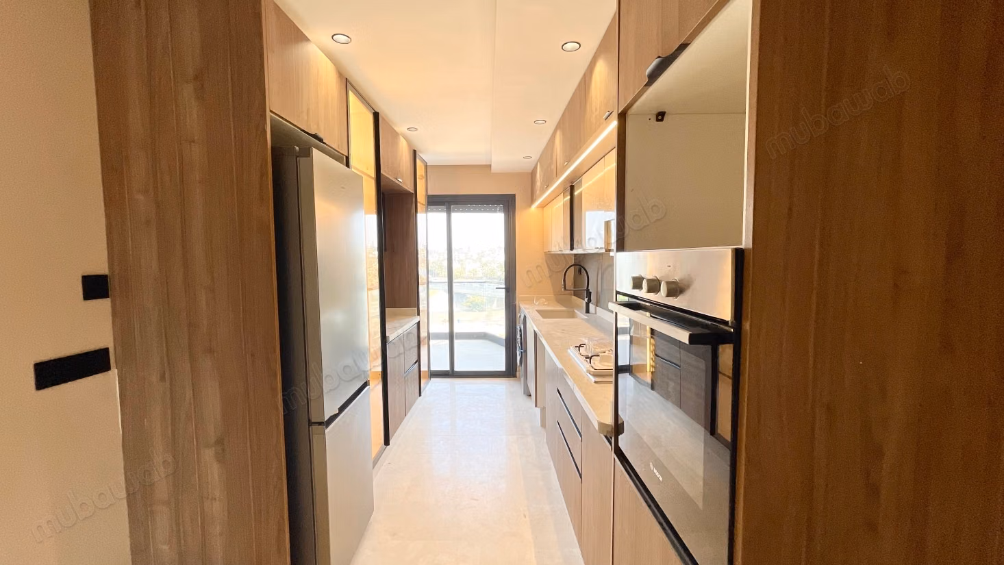 Apartamento de 3 habitaciones 122m2 en Oasis