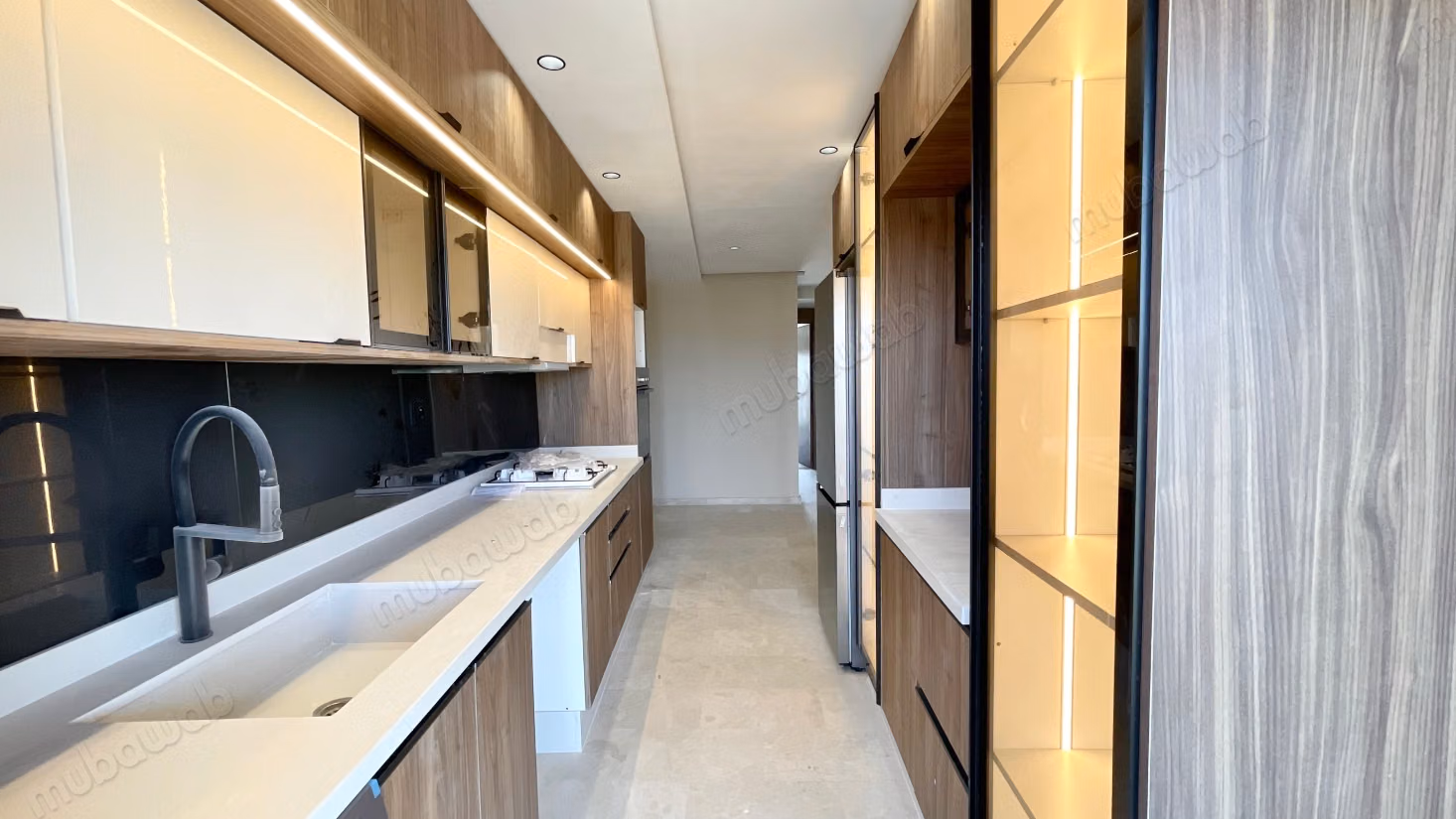 Apartamento de 3 habitaciones 122m2 en Oasis