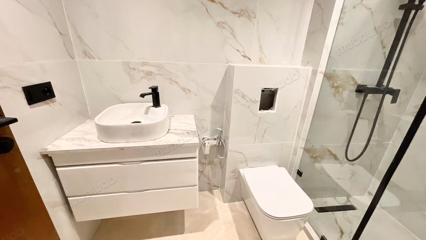 Apartamento de 3 habitaciones 122m2 en Oasis