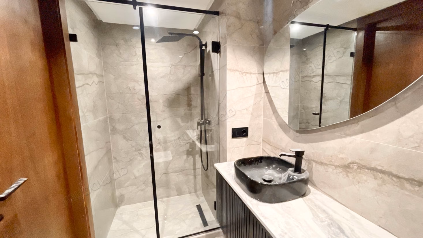 Apartamento de 3 habitaciones 122m2 en Oasis