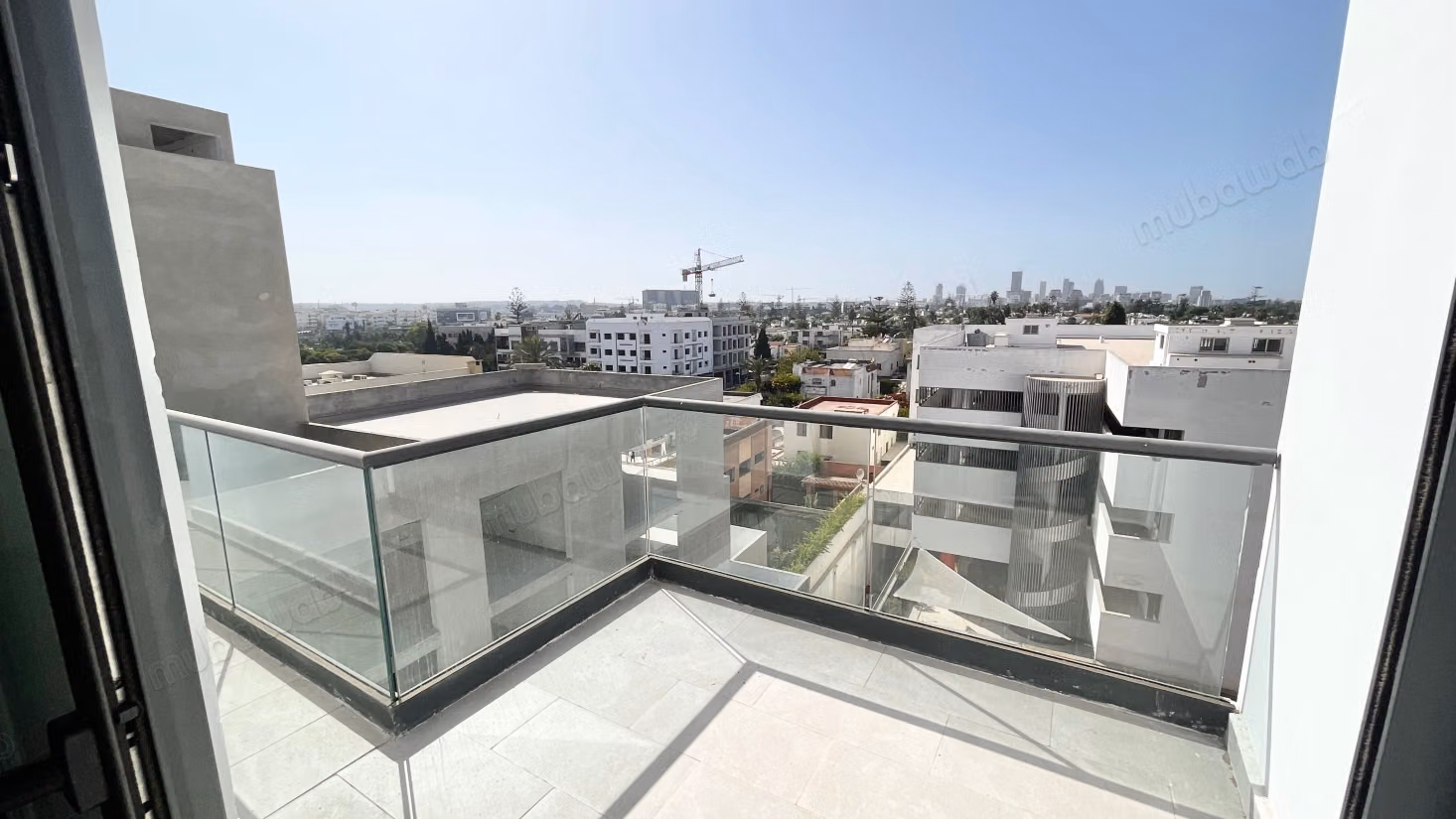 Apartamento de 3 habitaciones 122m2 en Oasis