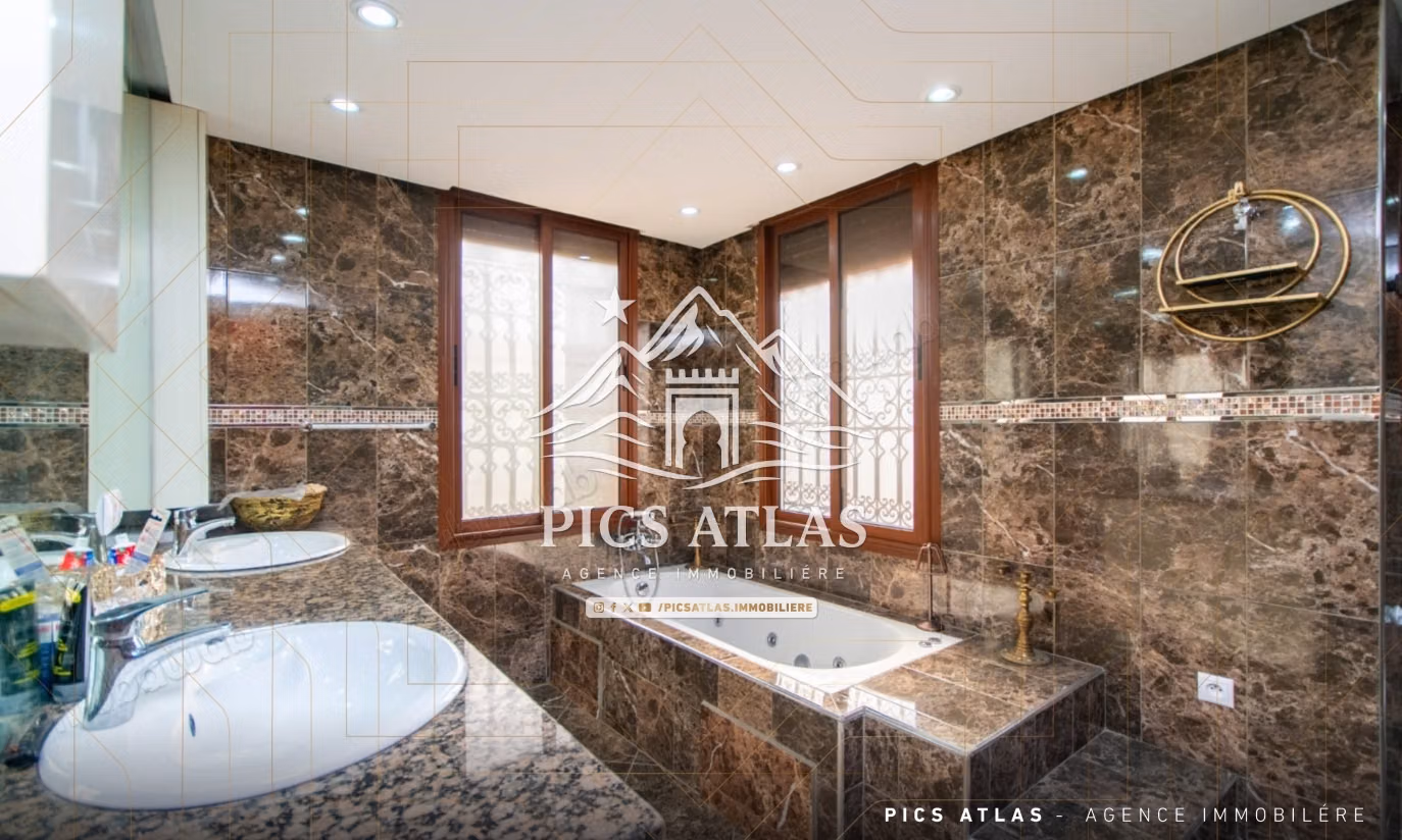 Villa for sale with pool - Hay Targa - Marrakech
