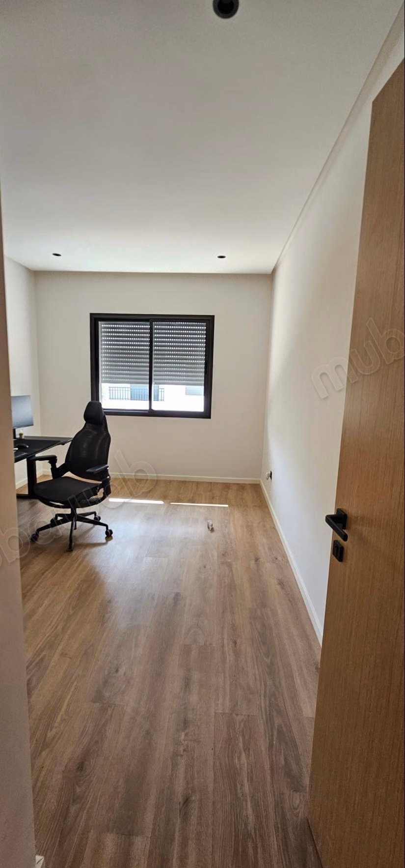 Alquile este apartamento en Sidi Maarouf. Superficie total 261 m². Bien amueblado