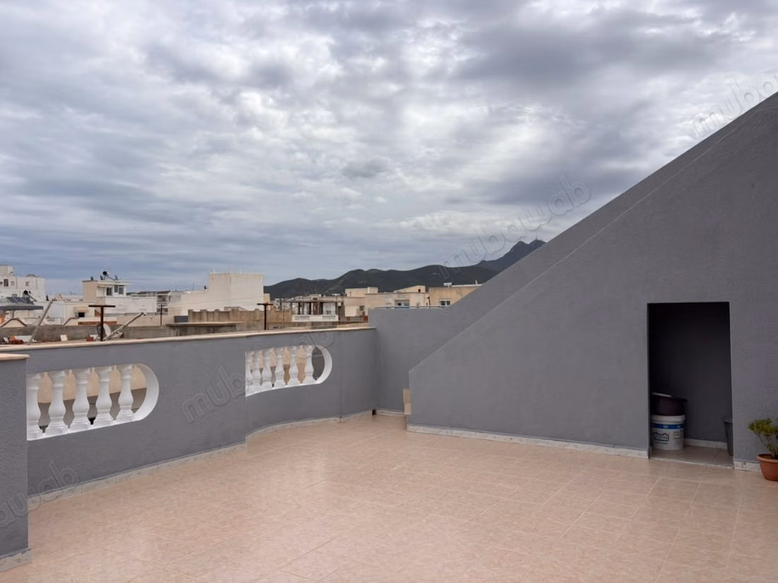 A vendre triplex sis a boumhel