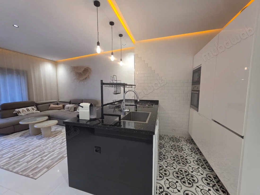 Superbe villa à louer à Route Amizmiz. 6 grandes piezas. Amueblado