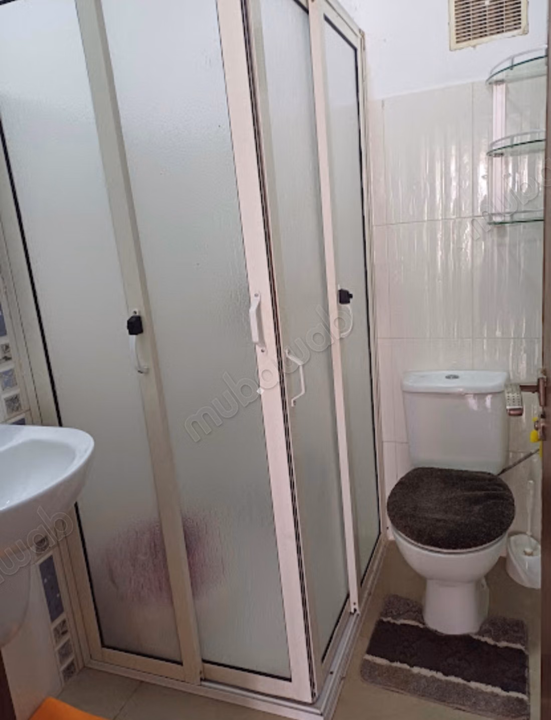Location d'un appartement meublé à Tanger près de Howara, étage Sable