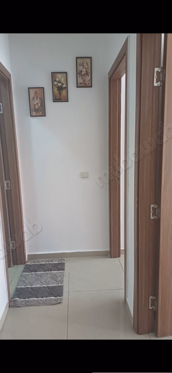 استئجار شقة مفروشة بطنجة 
جهة هوارة سابل دور