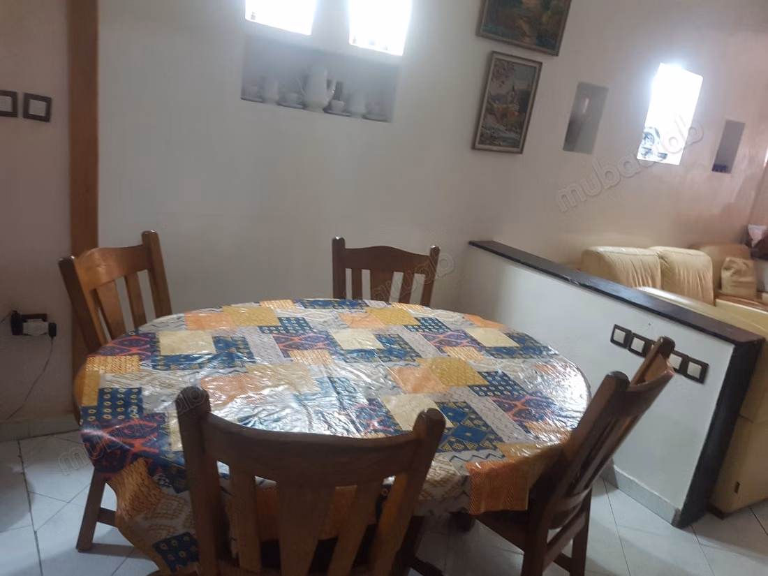 Affitta questo appartamento a Oulfa. 4 camere confortevoli. Arredato