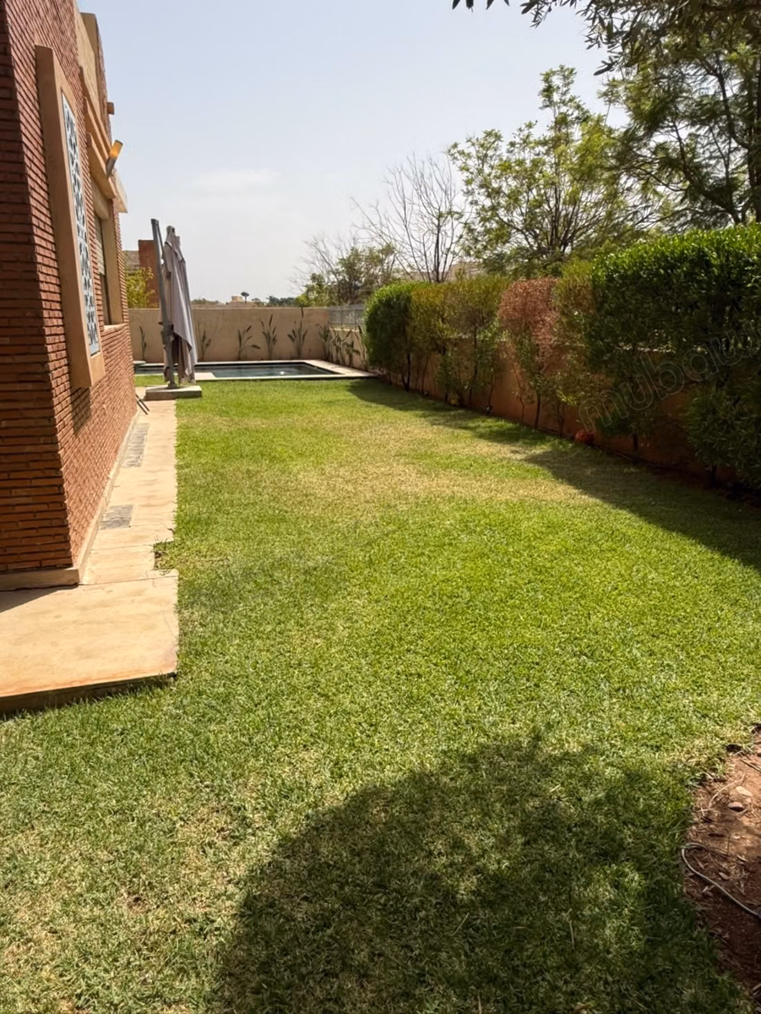 Villa de luxe à vendre à Route de l'Ourika. 
1 Pièce. Meublé