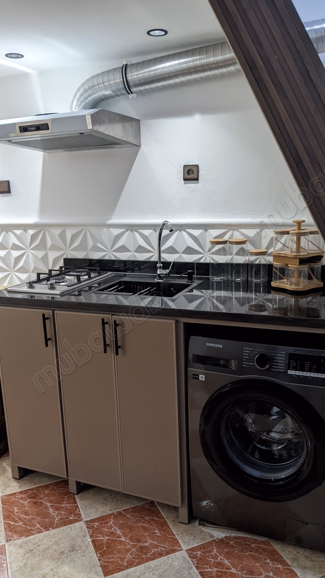 Muy bonito apartamento en alquiler en Hay Moulay Abdellah. Superficie de 40 m². Amueblado