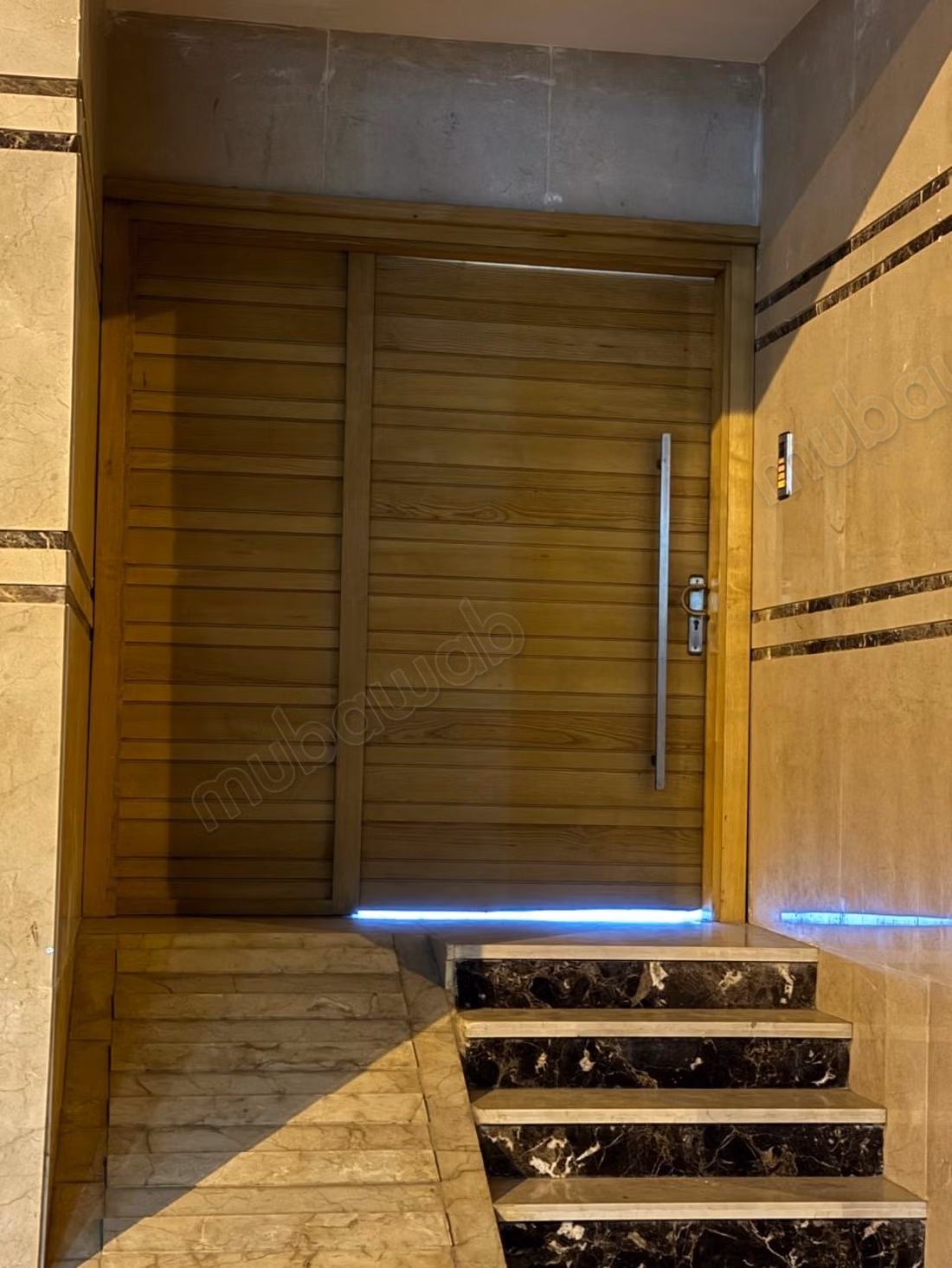 Mooie appartement voor dagelijkse verhuur in de buurt van Saïd Hajji. Sterke deur, Marokkaanse salon
