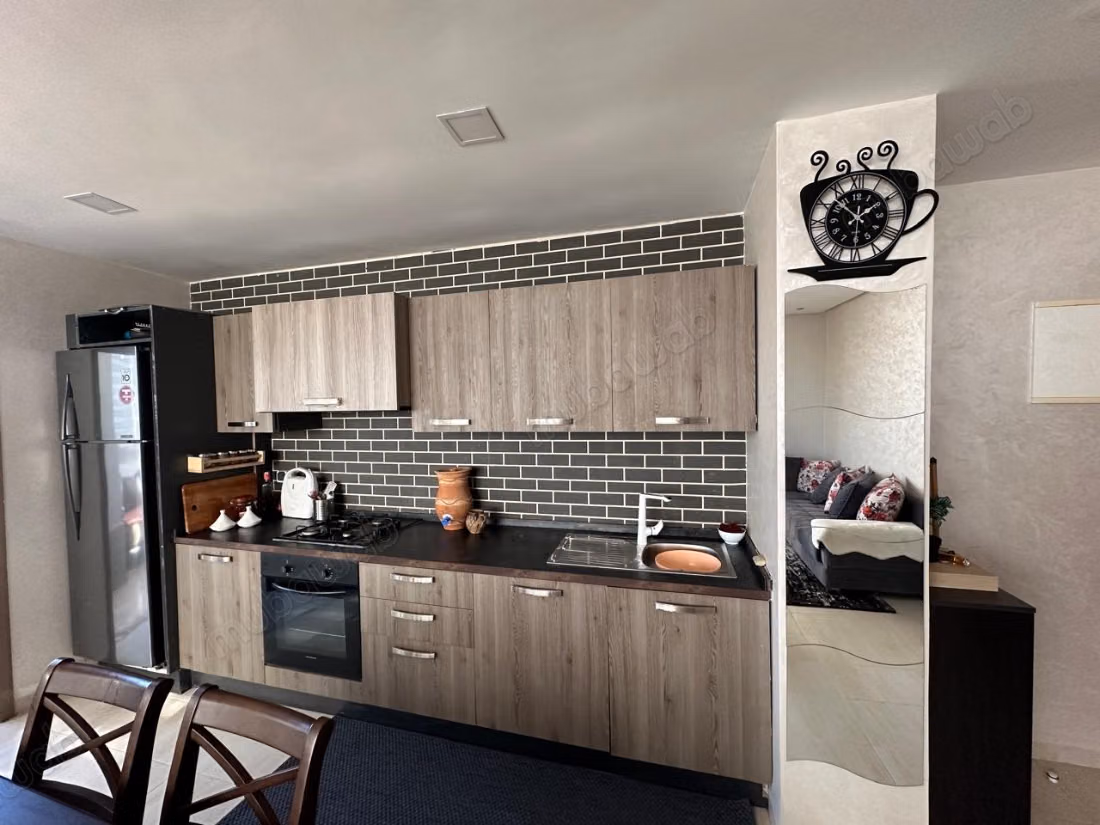 Apartamento con vista a la piscina