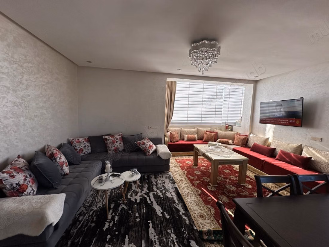 Apartamento con vista a la piscina