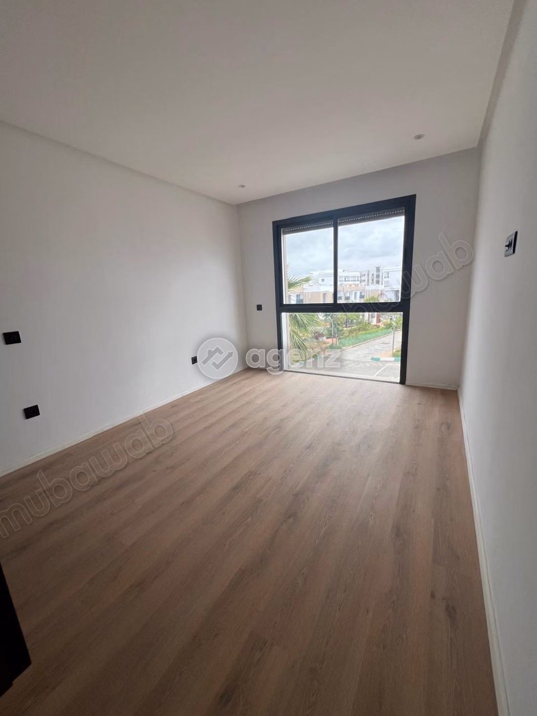 Villa en alquiler 300 m², 4 habitaciones Sidi Maarouf Casablanca