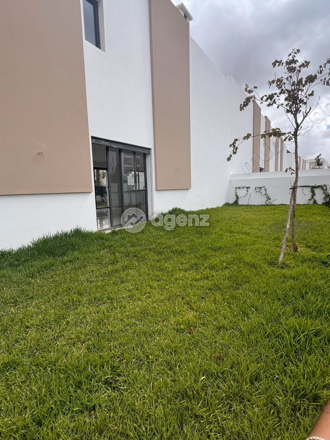 Villa en alquiler 300 m², 4 habitaciones Sidi Maarouf Casablanca