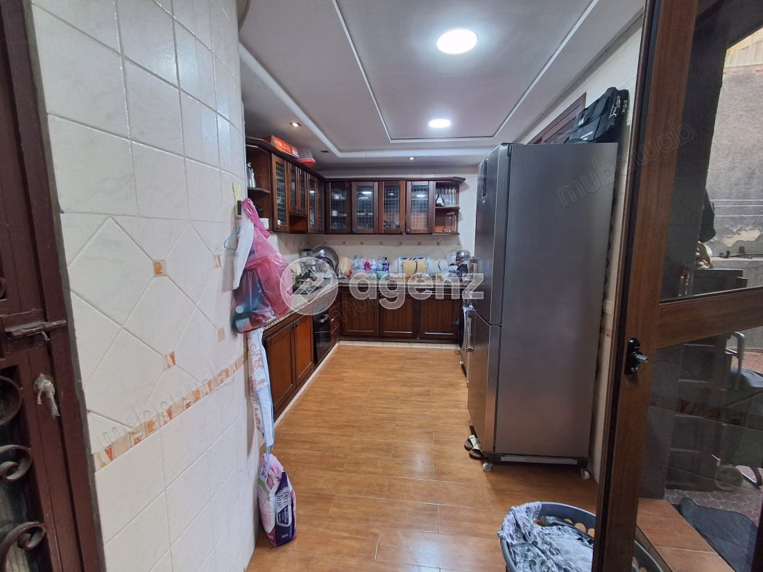 Appartement à vendre 150 m², 3 chambres 
Val Fleurie 
Casablanca — 4