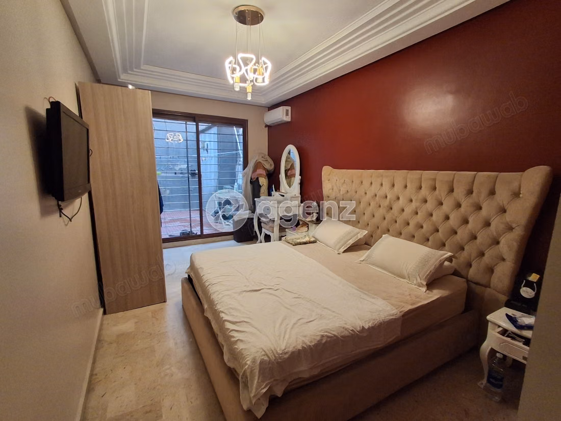 Appartement à vendre 150 m², 3 chambres 
Val Fleurie 
Casablanca — 2