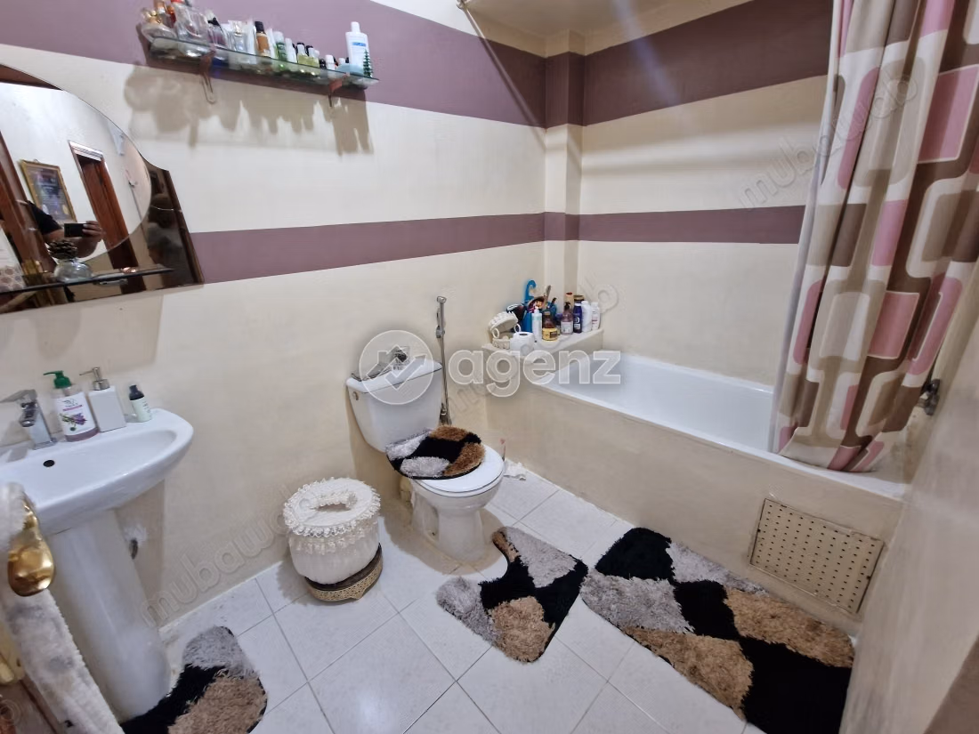 Appartamento in vendita 114 m², 2 camere Hay Ennakhil Fes