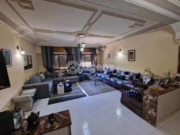 Appartement à vendre 114 m², 2 chambres Hay Ennakhil 
Fès