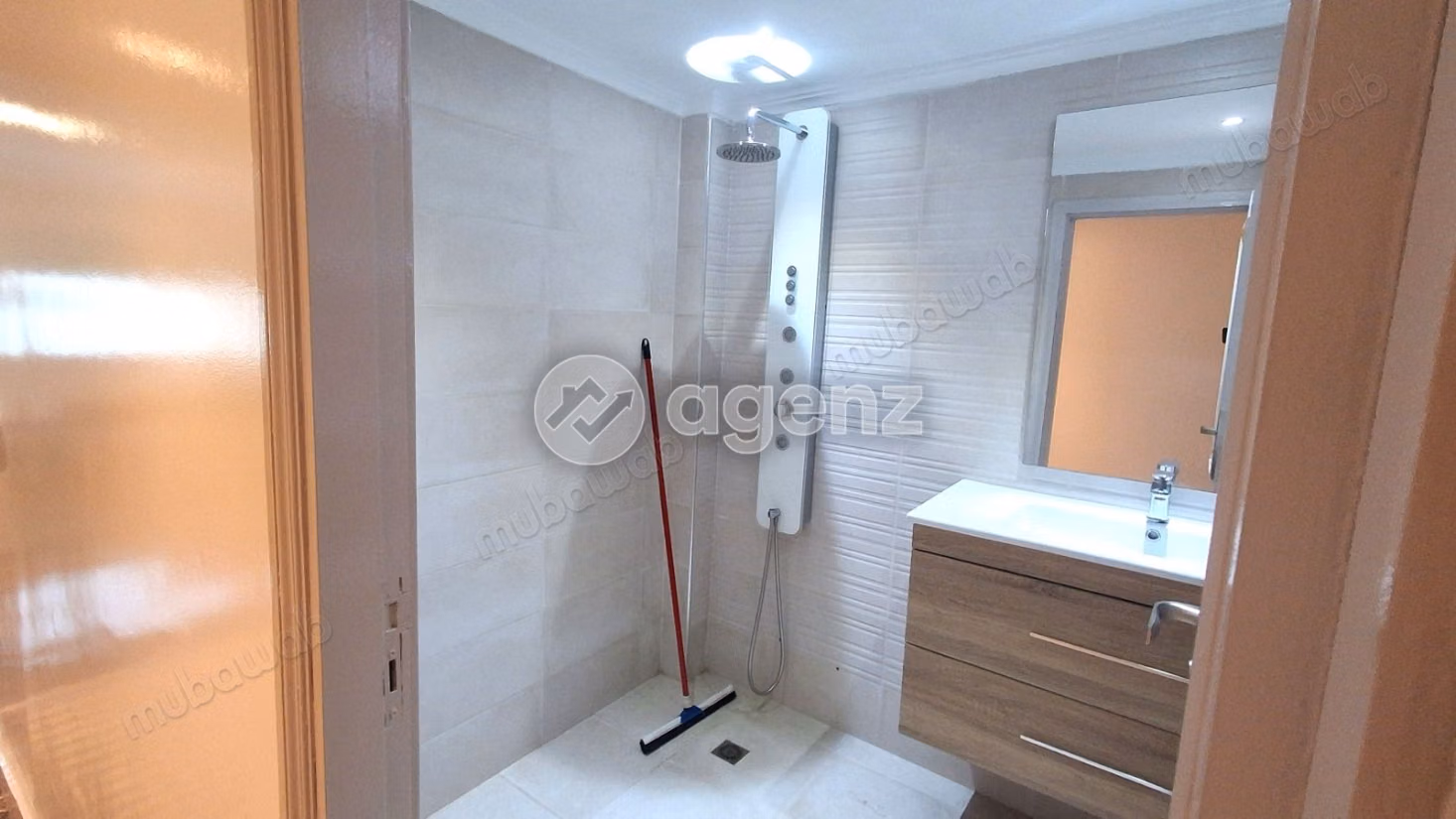 Appartamento in affitto 126 m², 3 camere Oulfa Casablanca