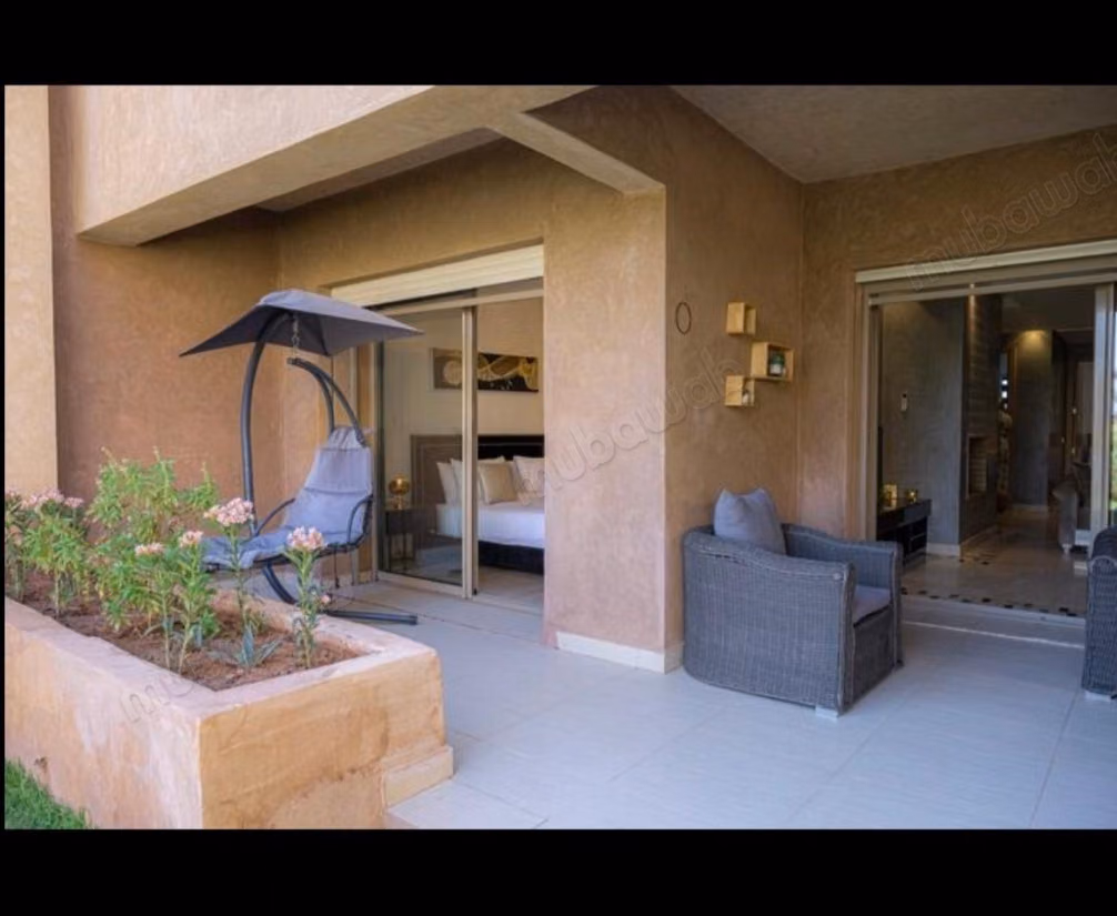 Beautiful apartment for rent on Boulevard Med 6. 5 rooms. Well furnished