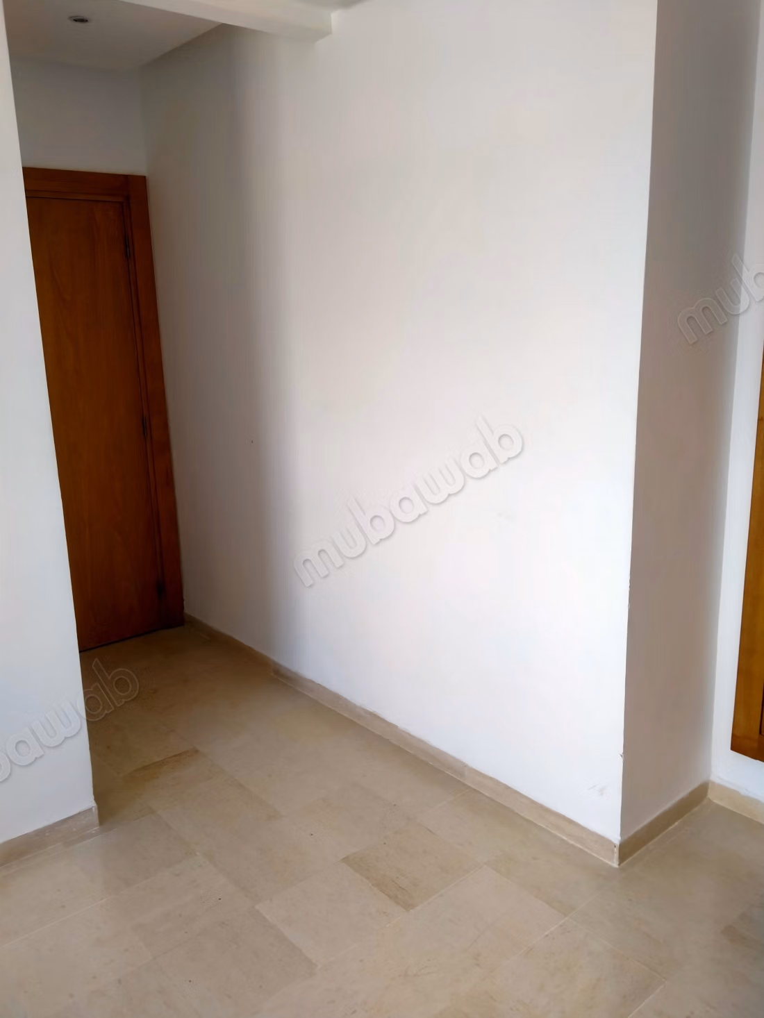 Appartement de deux chambres et salon dans le quartier des Oasis à Al-Aouina