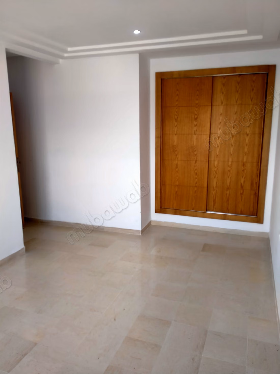 Appartement de deux chambres et salon dans le quartier des Oasis à Al-Aouina