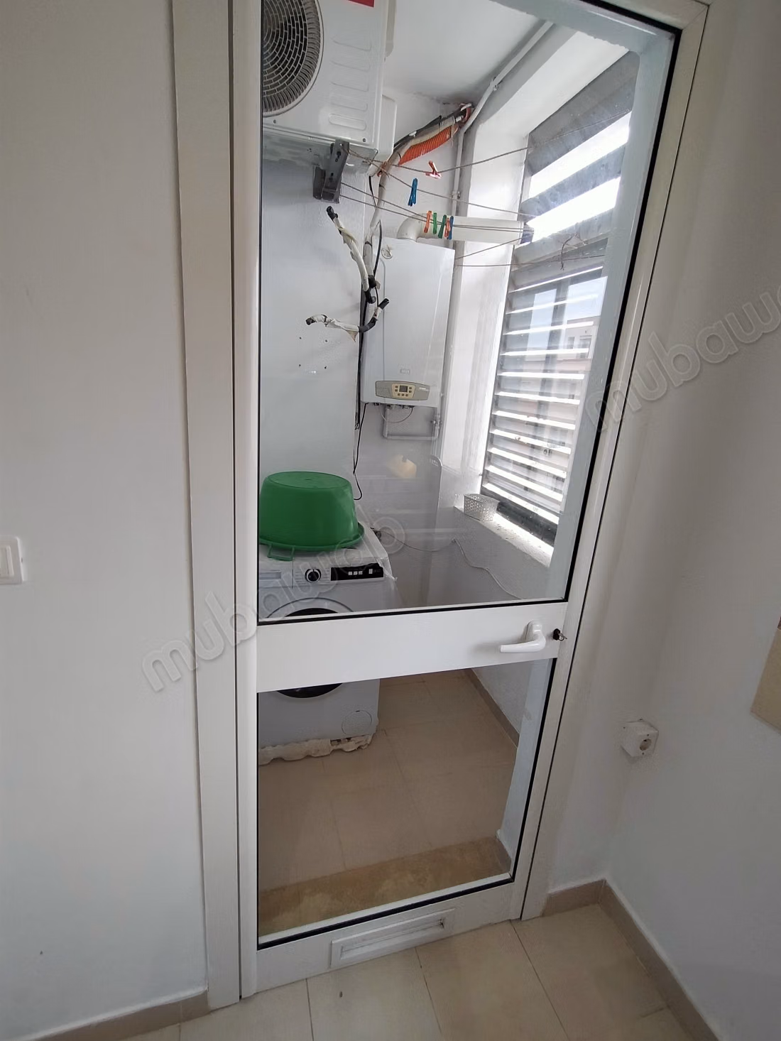 Appartement de deux chambres et salon dans le quartier des Oasis à Al-Aouina