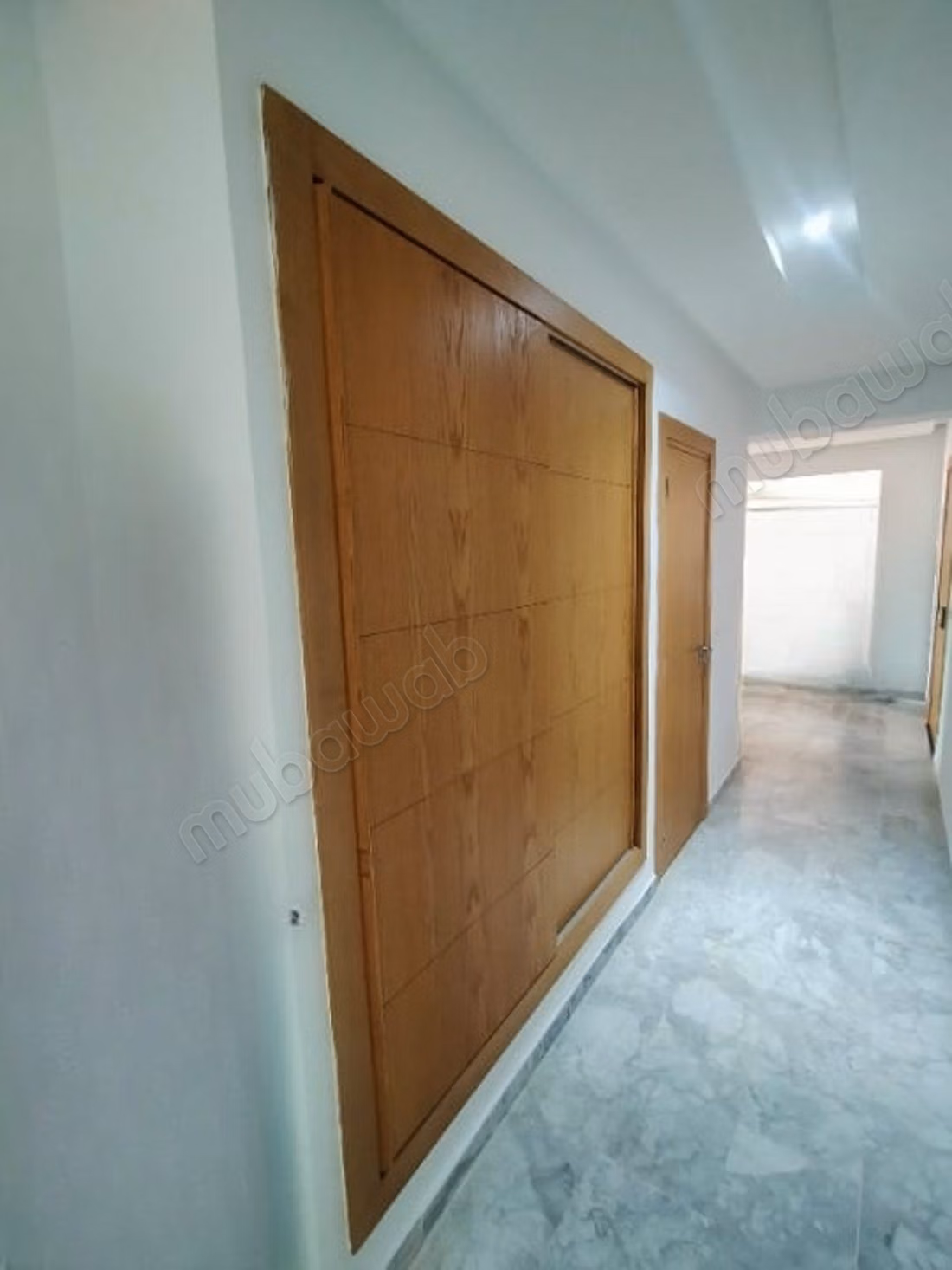 Appartement de deux chambres et salon dans le quartier des Oasis à Al-Aouina