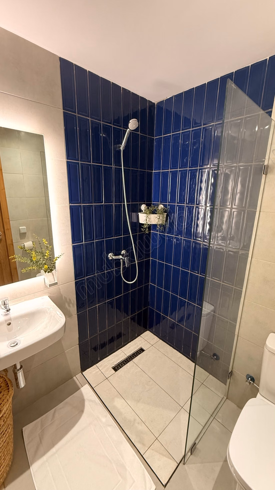 Appartement en location à Cabo Negro Cabo Huerto del Rio. Surface de 90 m². Meublé