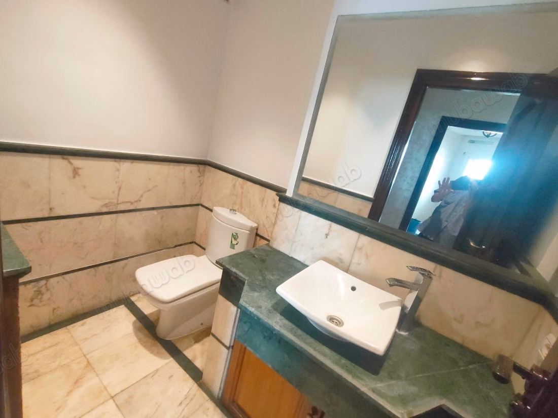 Appartement vide 150m² Maarif extention