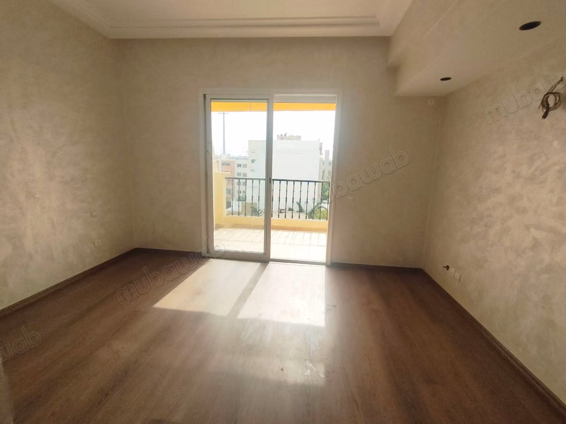 Appartement vide 150m² Maarif extention