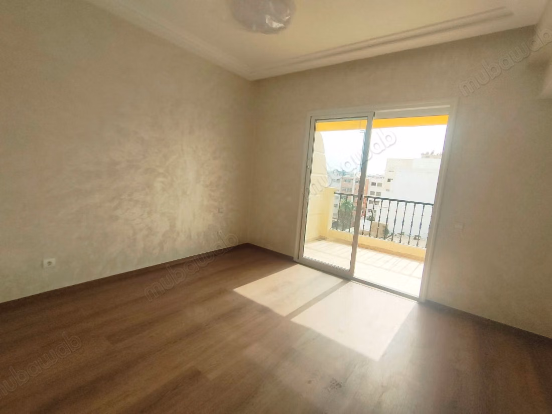 Appartement vide 150m² Maarif extention