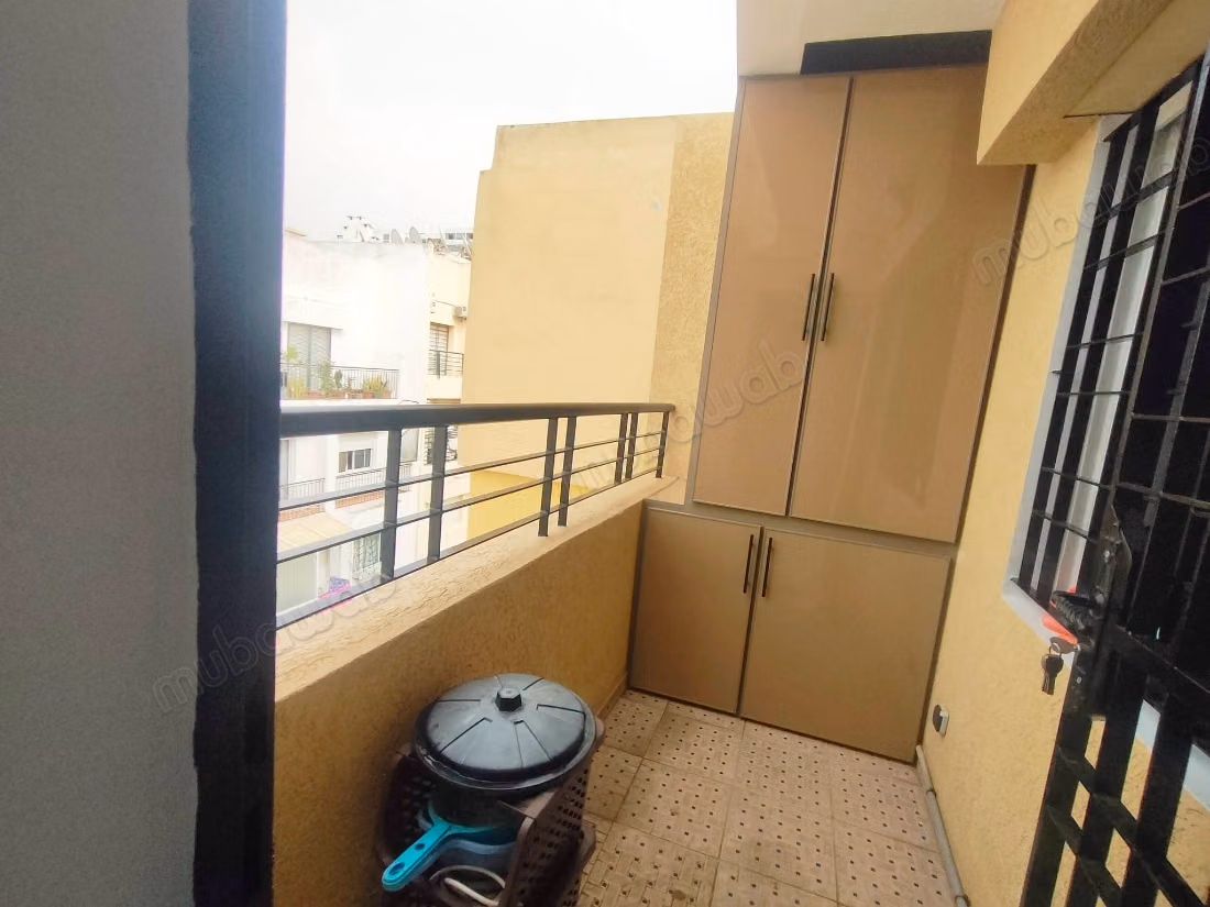 Appartement vide 150m² Maarif extention