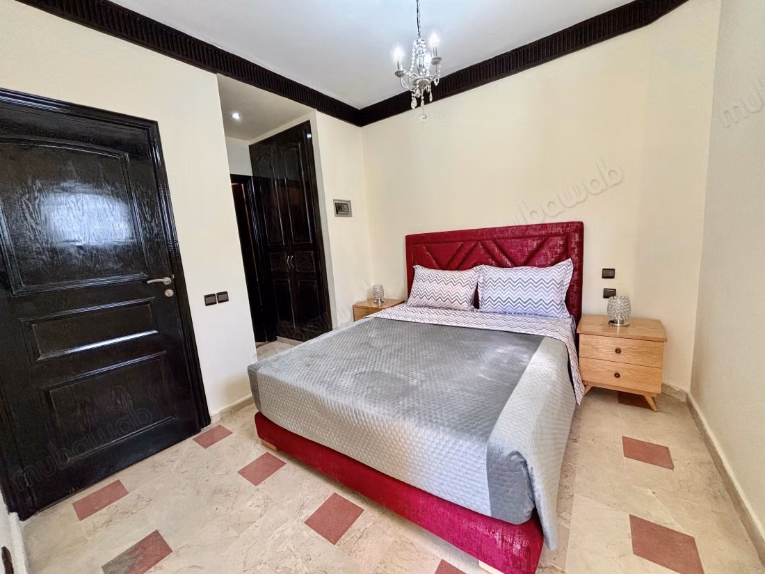 Appartement trois chambres meublé a louer