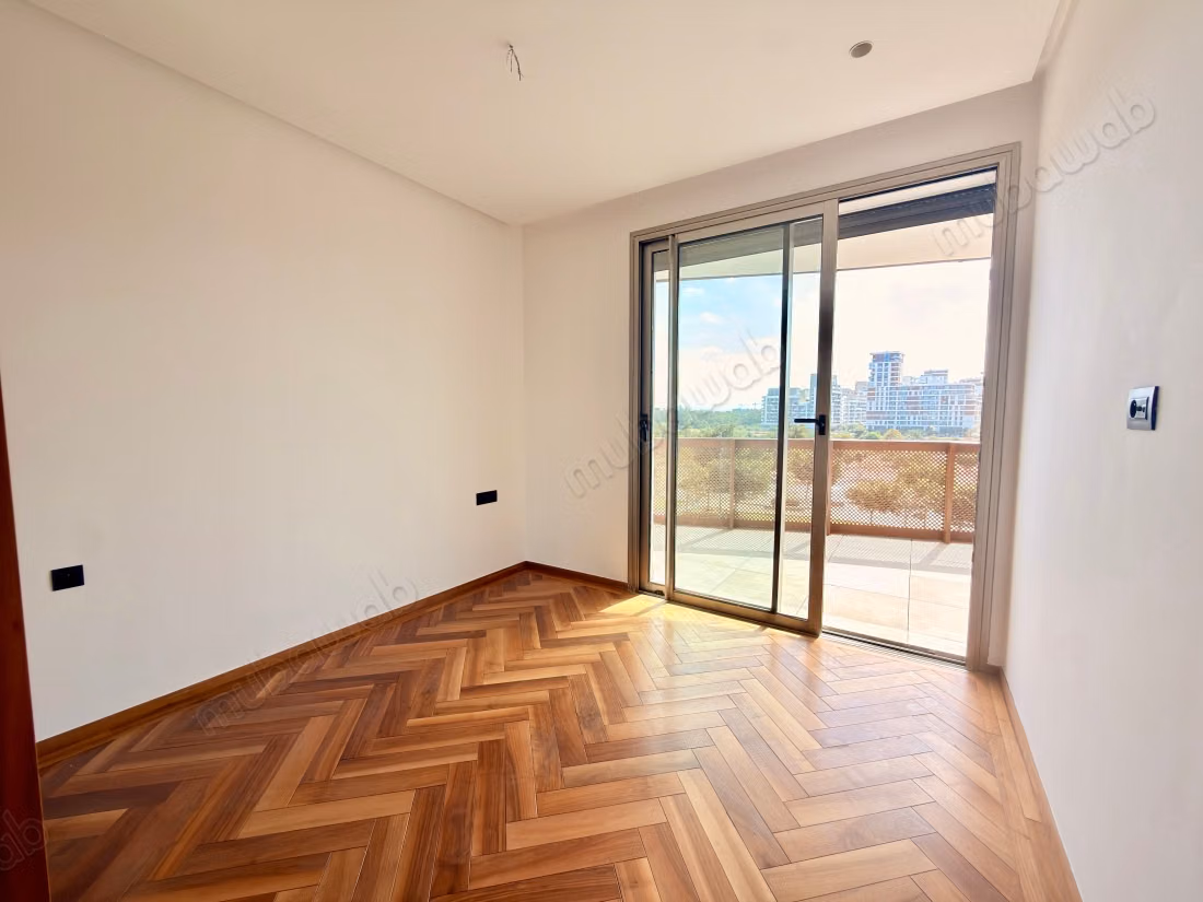 Appartement deux chambres vide a louer vue sur anfa park