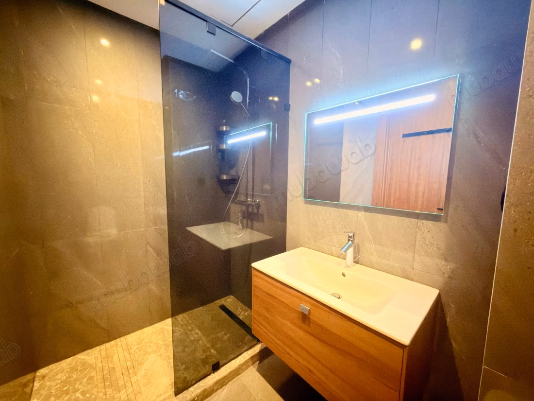 Appartement deux chambres vide a louer vue sur anfa park